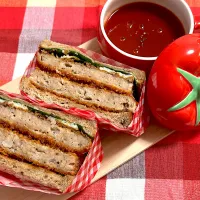 ダブルメンチカツサンド＆トマトスープ|サクラピンクさん