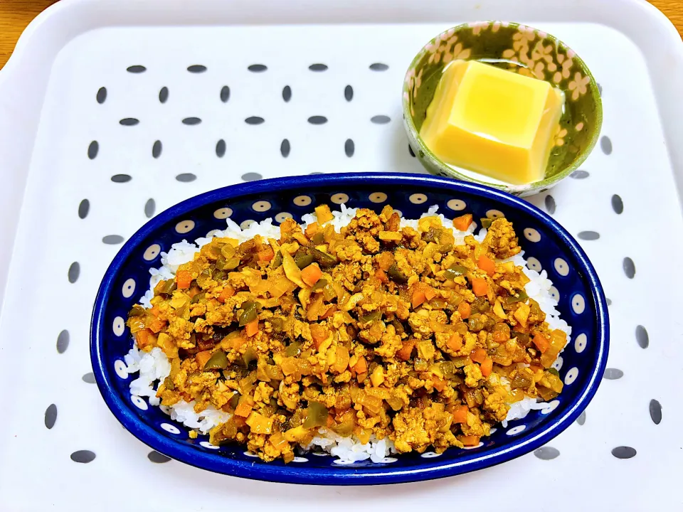 うちの晩ごはん　ドライカレー、卵豆腐|はるさく🌸さん
