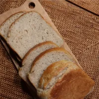 高加水ライ麦全粒粉食パン|おしみさん