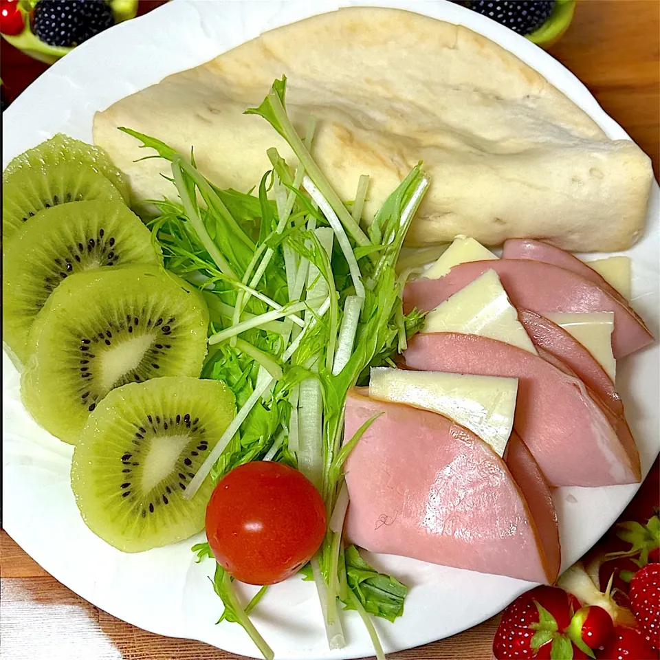 ウインナーナンドッグモーニング|besさん