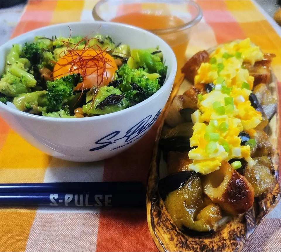 なすと竹輪の南蛮に自家製タルタルをのせて
ブロッコリーとアボカドのわさびつゆ漬け飯|マギーさん