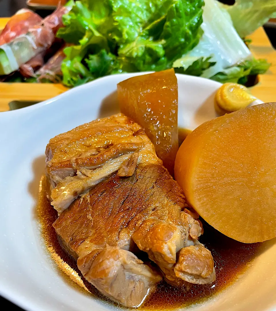 冬瓜と大根の豚角煮🐖|DKさん