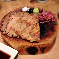 愛鷹牛サーロインステーキ|アリーナ香貫くんさん