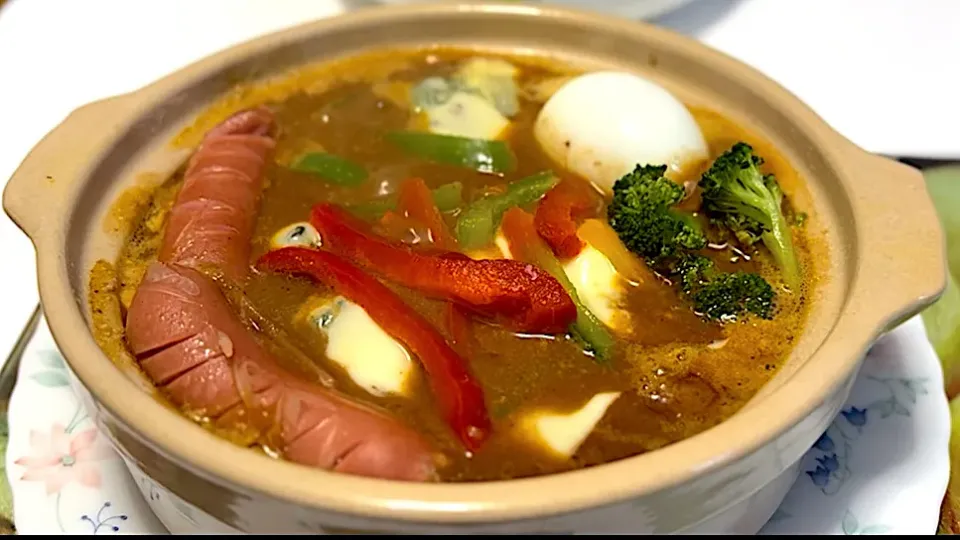鍋焼きチーズカレーうどん🍲|マニラ男さん