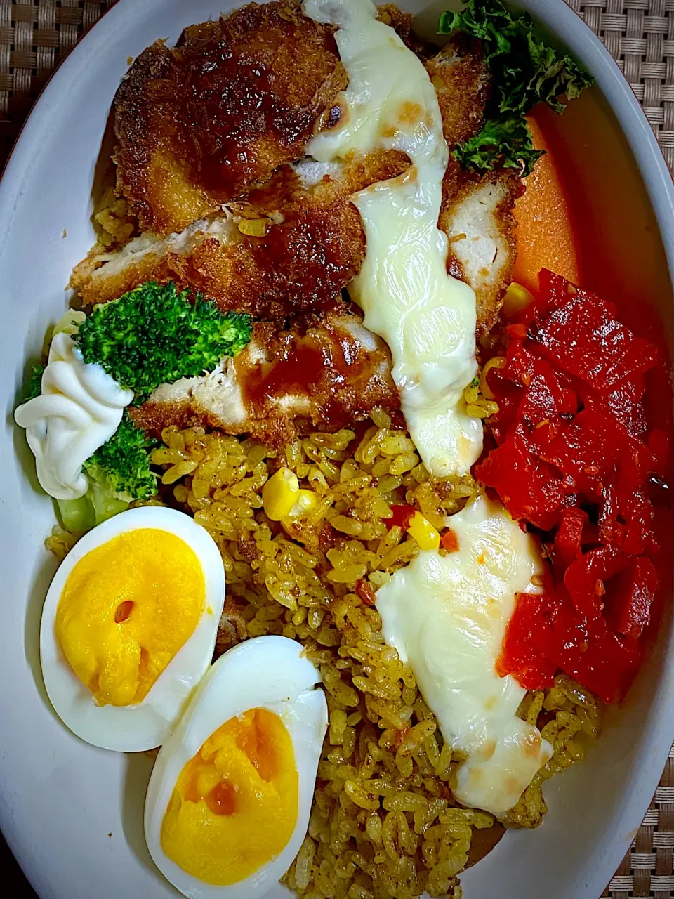 ドライカツカレー🍛|すくらんぶるえっぐさん