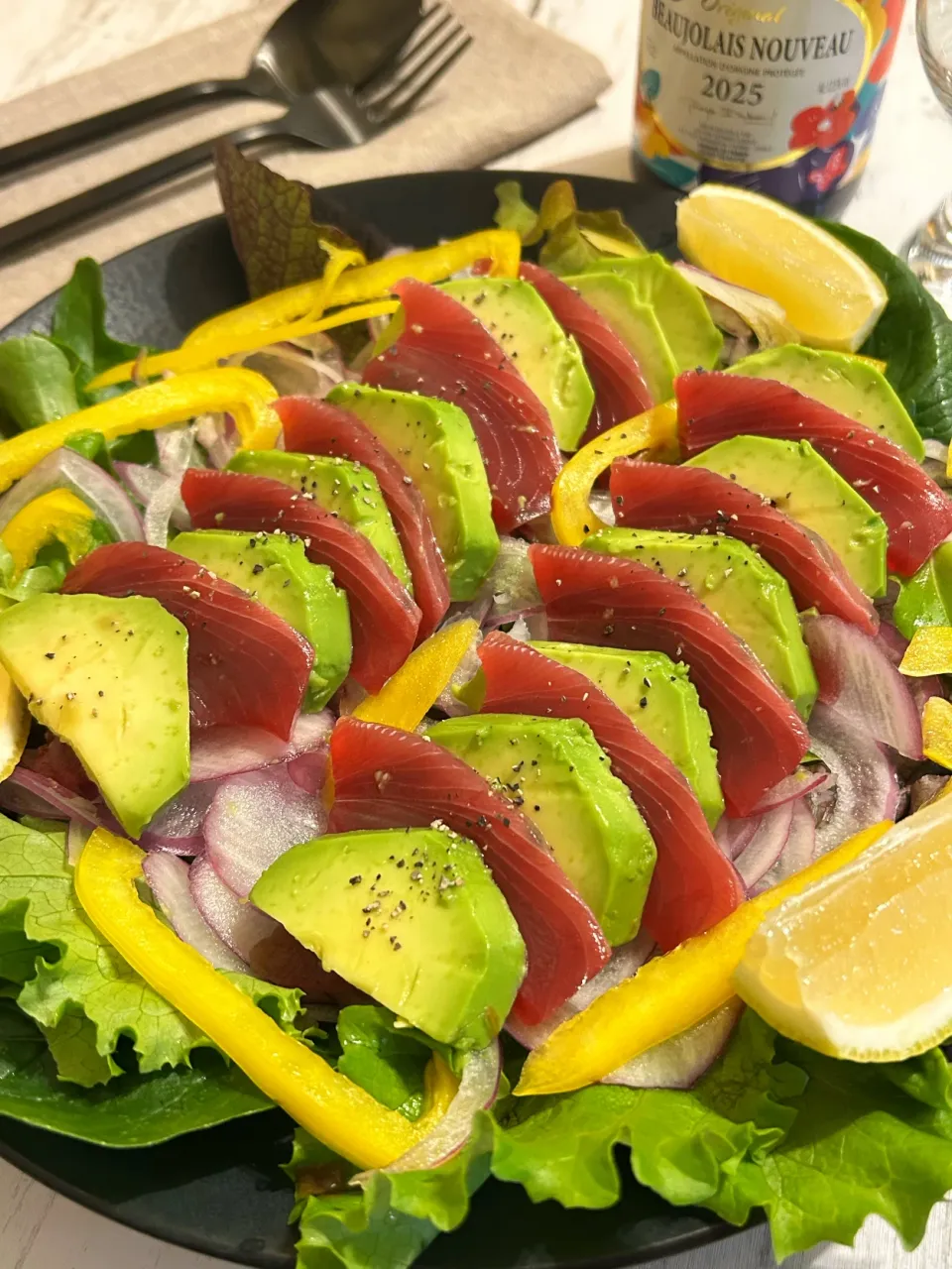 かつおとアボカドのカルパッチョ|まなまな♡さん