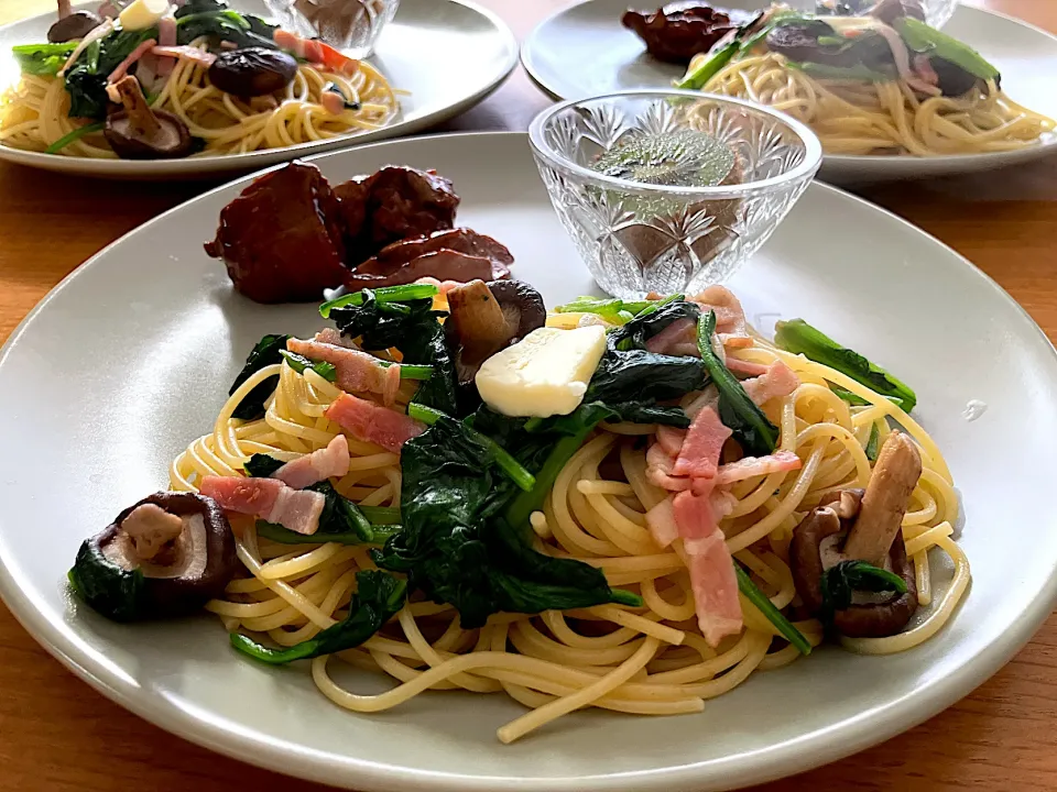 ＊椎茸の丸ごと半日干しとベーコンとほうれん草の柚子胡椒パスタプレート🍄‍🟫🥬＊|＊抹茶＊さん