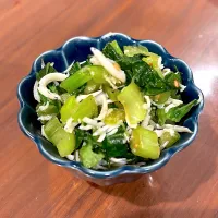 カブの葉と🫜シラスのふりかけ|だるころさん