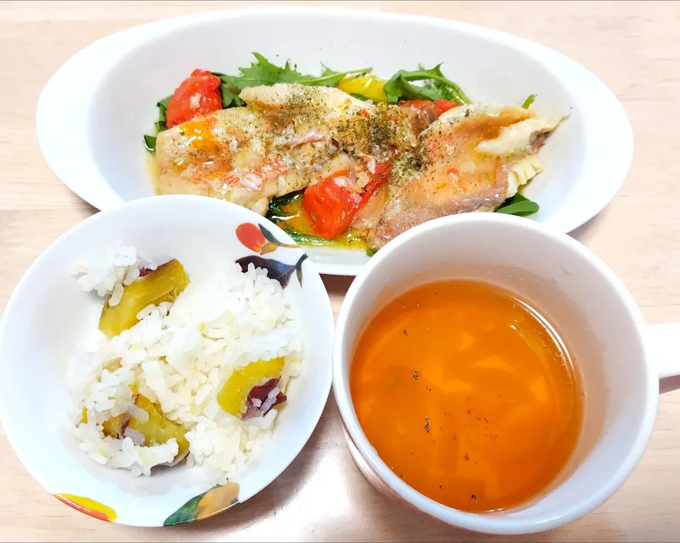 2025 1113　さつまいもごはん　赤魚のアクアパッツァ　玉ねぎスープ|いもこ。さん