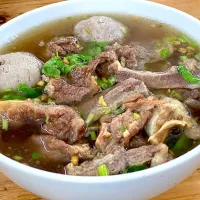 牛腩+牛肉丸粿条|SilviaSunさん