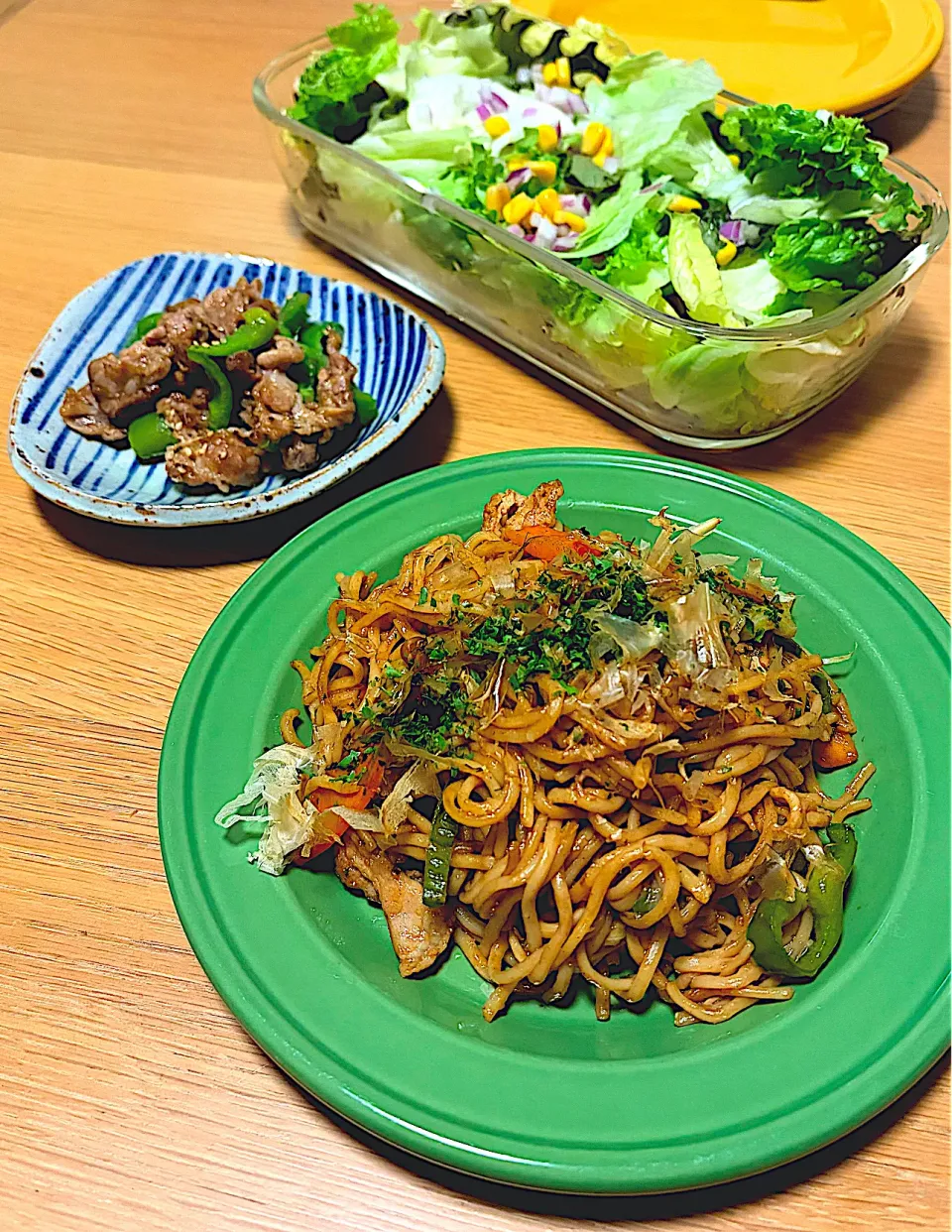 焼きそば×オイスター炒め、息子シェフ本日の作品|kaeさん