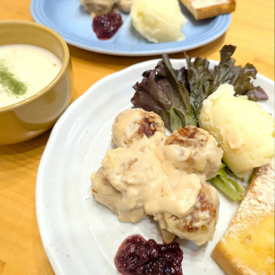 スウェーデンミートボール&里芋のポタージュ|ごるびーさん