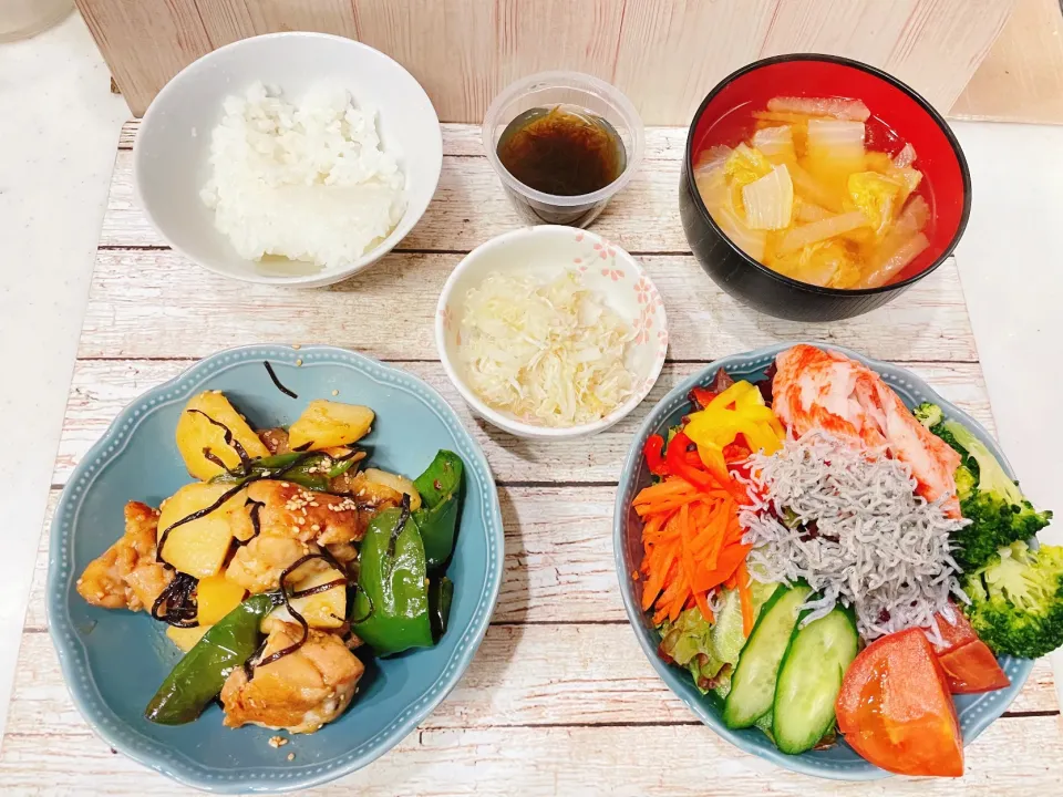 鶏じゃがピーマンの塩昆布炒め|chou  chouさん