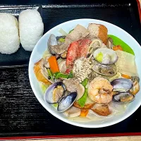 塩おむすびとちゃんぽん| 銀蔵じいちゃんさん