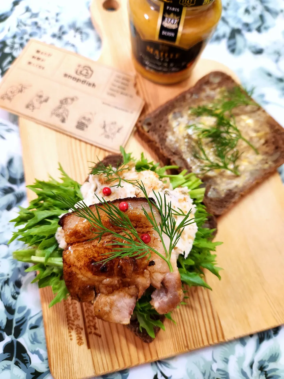 🔷北海道産🐖豚バラブロック🍊ポークロースト🌿🍃🔷→→🔷市販サラダde アレンジサンド🔷|@きなこさん