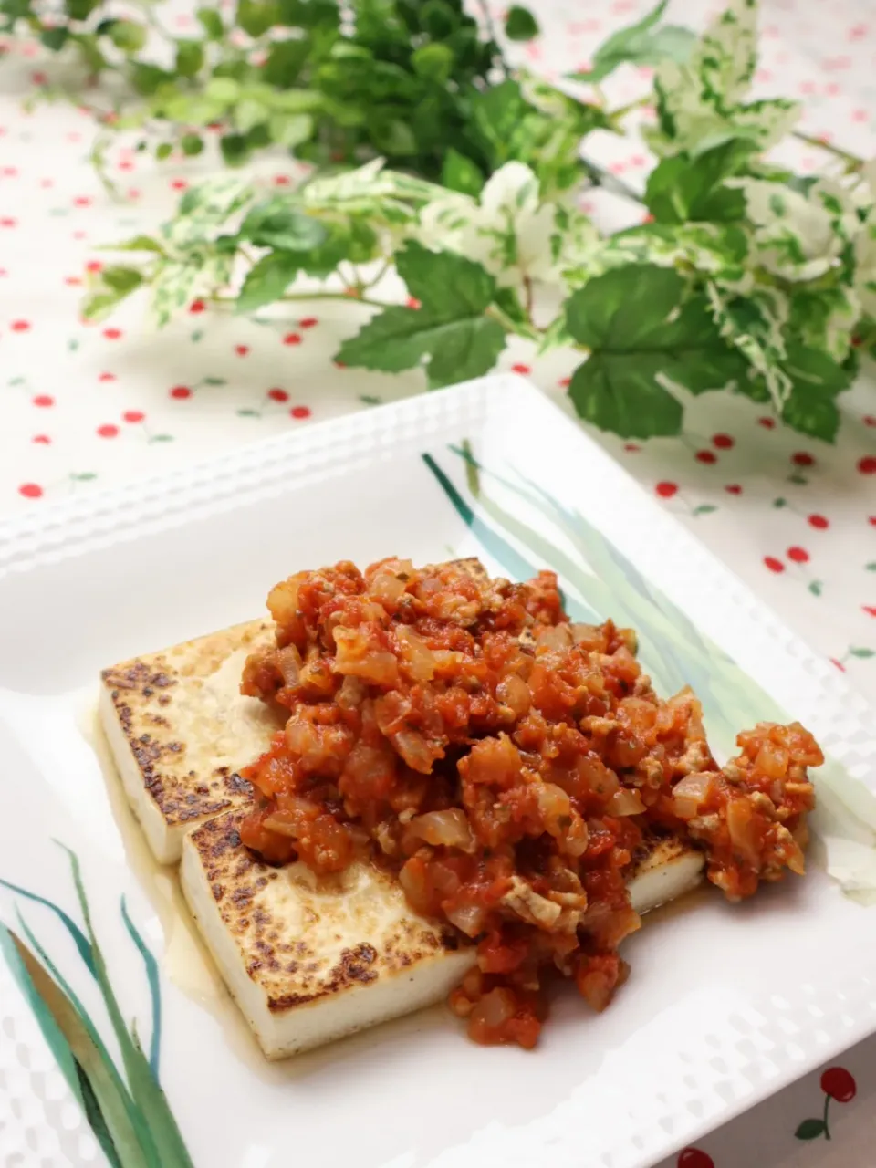 豆腐ステーキ ミートソースがけ|めいめいさん