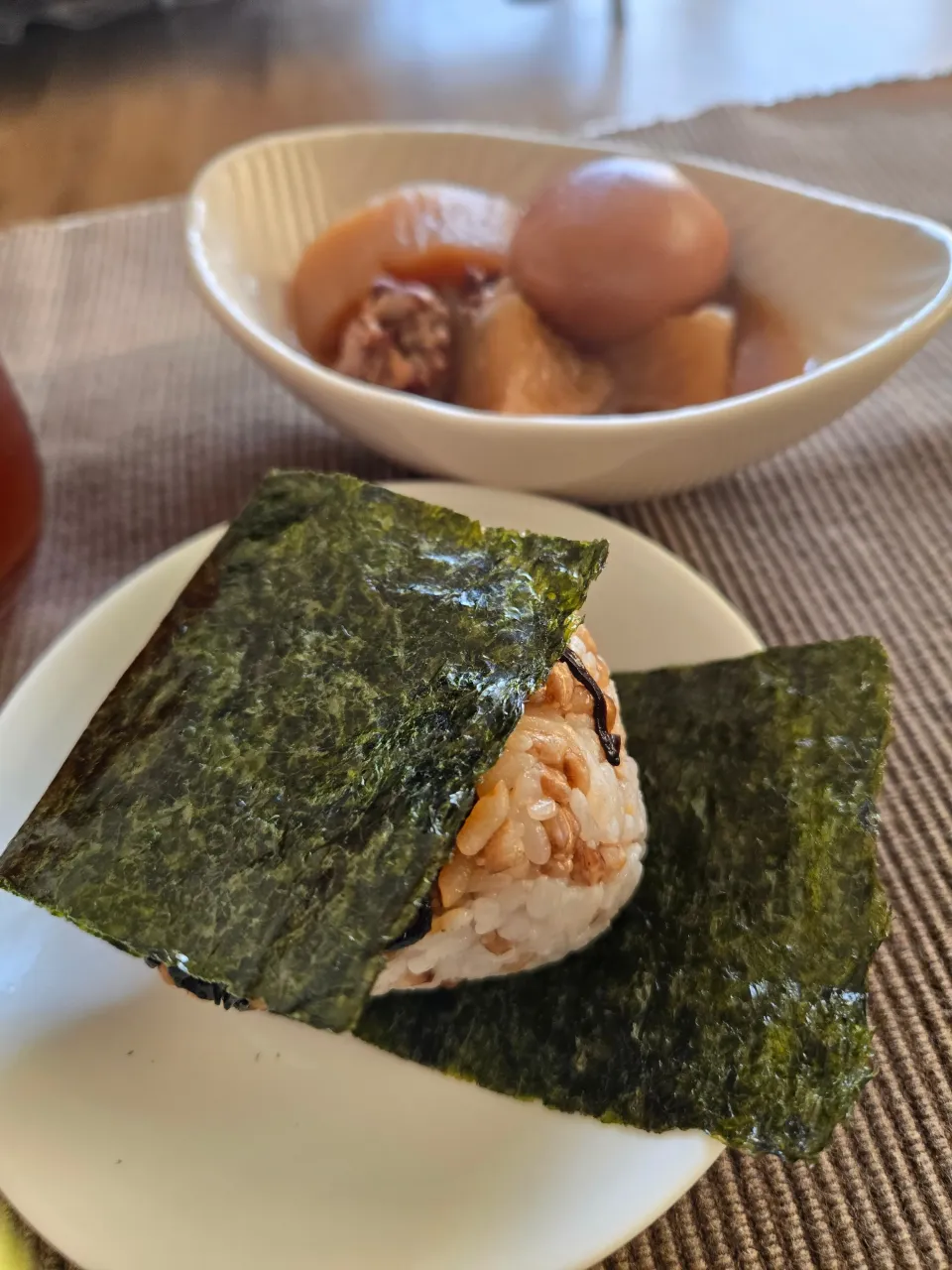 朝おにぎり🍙|しあるさん