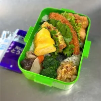 R7.11/27 ㈭  ·͜·♡ 今日のお弁当 👨🏻‍🍳|hamakoさん