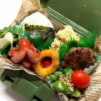 | 三姉妹のママさん