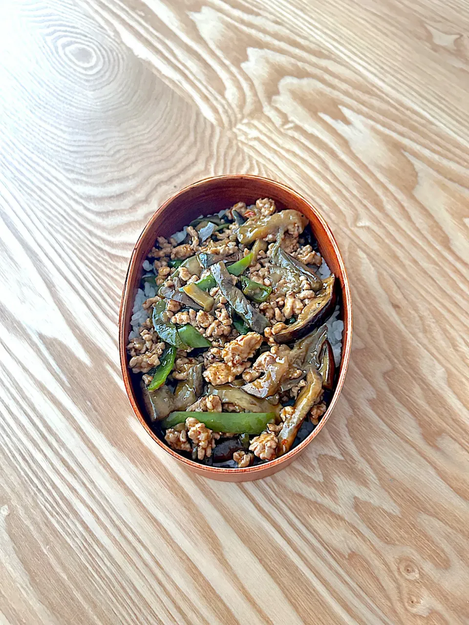 麻婆茄子丼弁当🍱|nonoさん