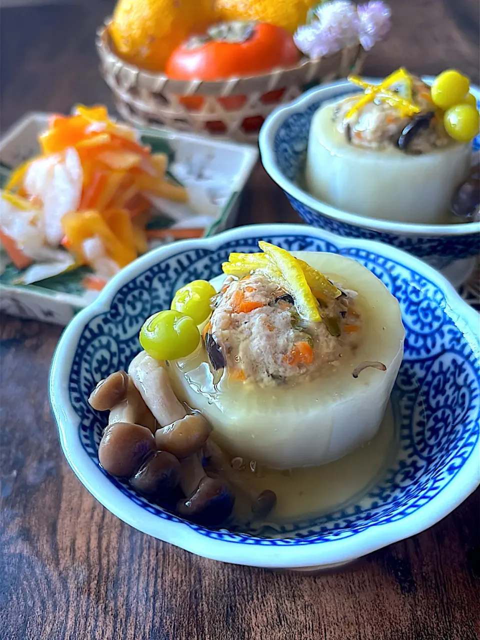 肉詰め大根と柿なます|とんちんさん