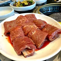 韓国2日目　韓国といえば…やっぱり焼肉🇰🇷 今日のランチは牛肉の骨付きカルビ🥩|BUBUさん