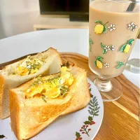 ブロッコリースプラウトと卵サンド🌱|とみおさん