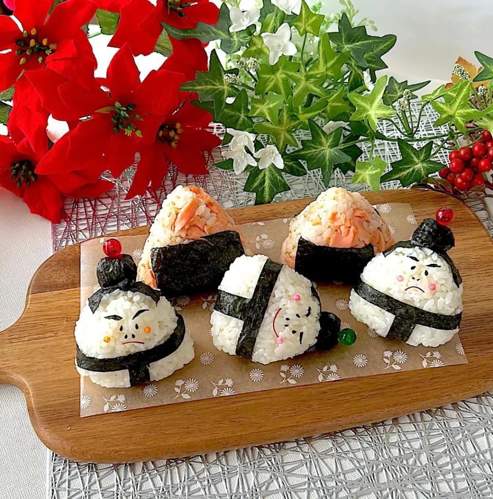 朝ごはんおにぎり|akkiyさん