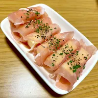 プロセスチーズの生ハム巻き|黒夜叉さん