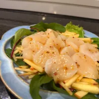 青森リンゴとホタテのカルパッチョ（アップルビネガー）|楓さん