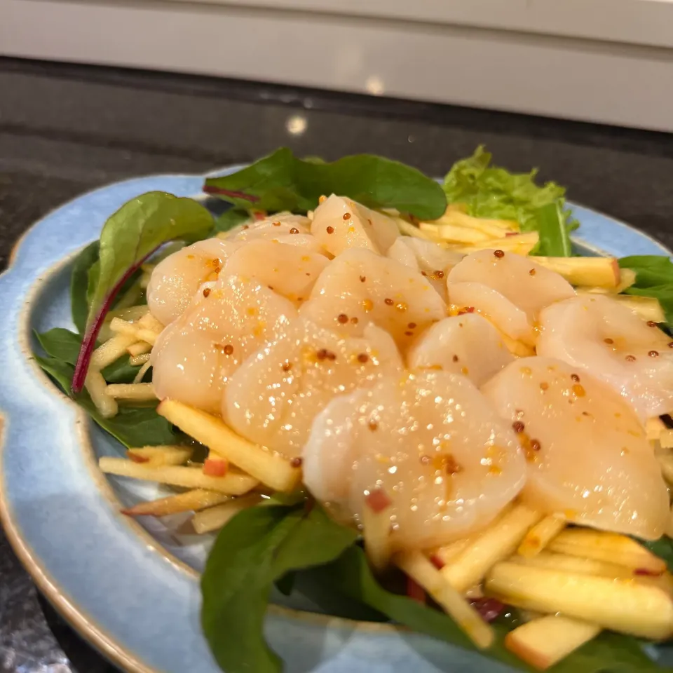 青森リンゴとホタテのカルパッチョ（アップルビネガー）|楓さん