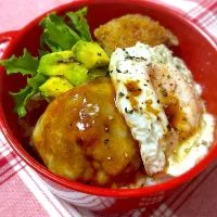 ロコモコ弁当🥑| eiyadeさん