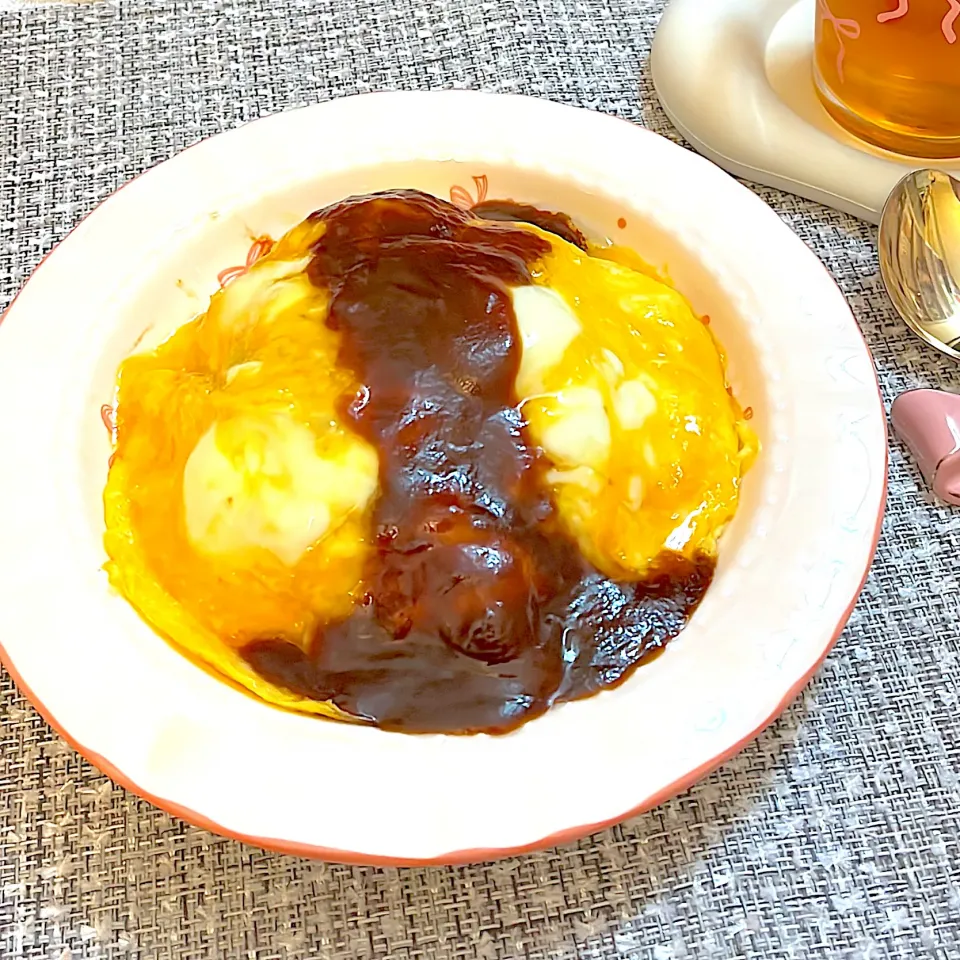 デミグラスソースのオムライス|めいさん