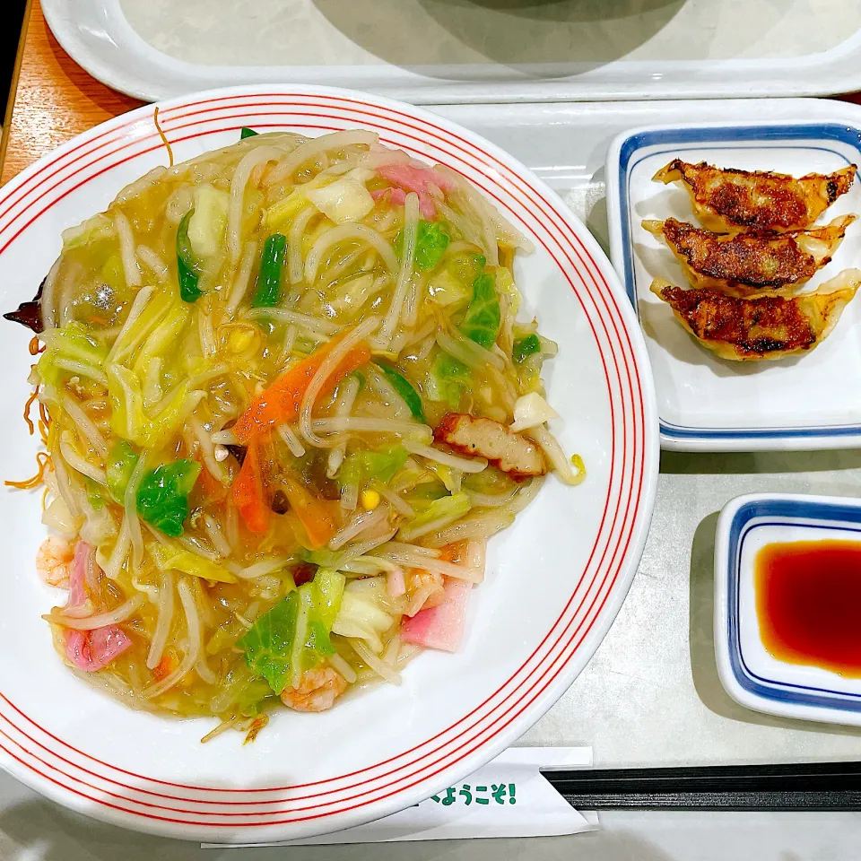 🍜昼【長崎皿うどん】🍜|Laniさん