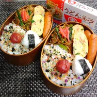 母とムスコのラブラブおソロ♪カニカマと天かすのヒガシマルだし巻き玉子弁当