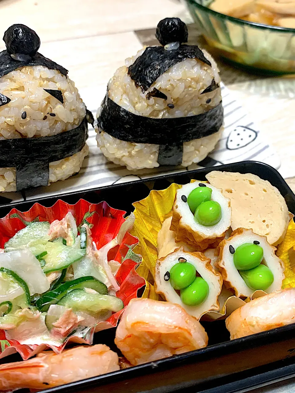 11/28力士おにぎり弁当🍙|みっこちゃんさん