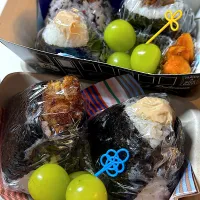 おにぎり弁当ー梅ひじき、唐揚げ、ツナマヨ|KUMIさん