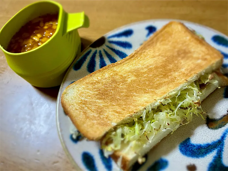 豚生姜焼きホットサンド|deekay71さん