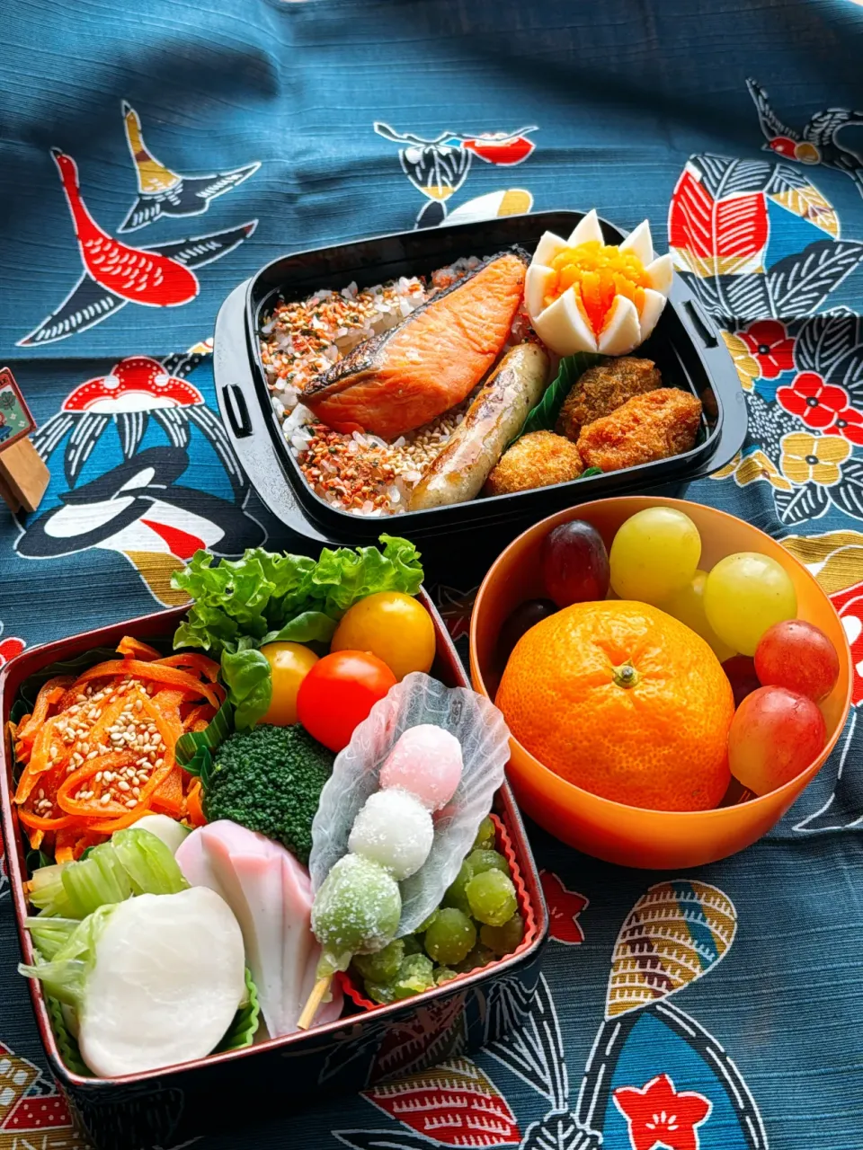 2025/11/28(金) 結局最後は普通の鮭弁当|Blueberry🫐さん