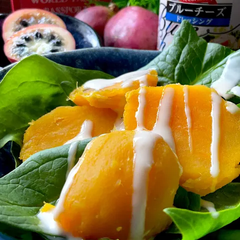 「ＭＣ　ブルーチーズドレッシング」を使ってみたSnapdishの料理・レシピ写真:サラダほうれん草とさつまいものブルーチーズドレッシングサラダ