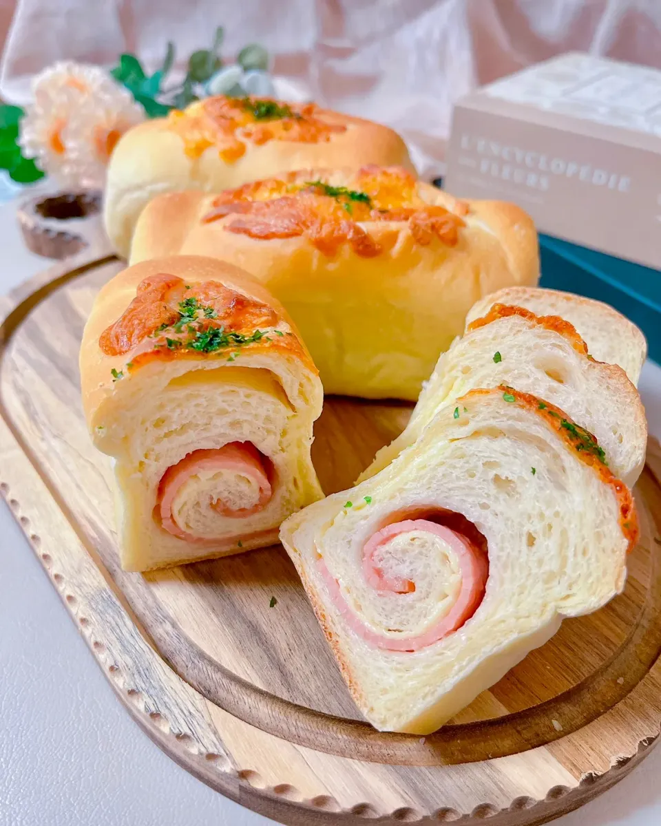 ハムとチーズのミニ食パン|mai＊さん