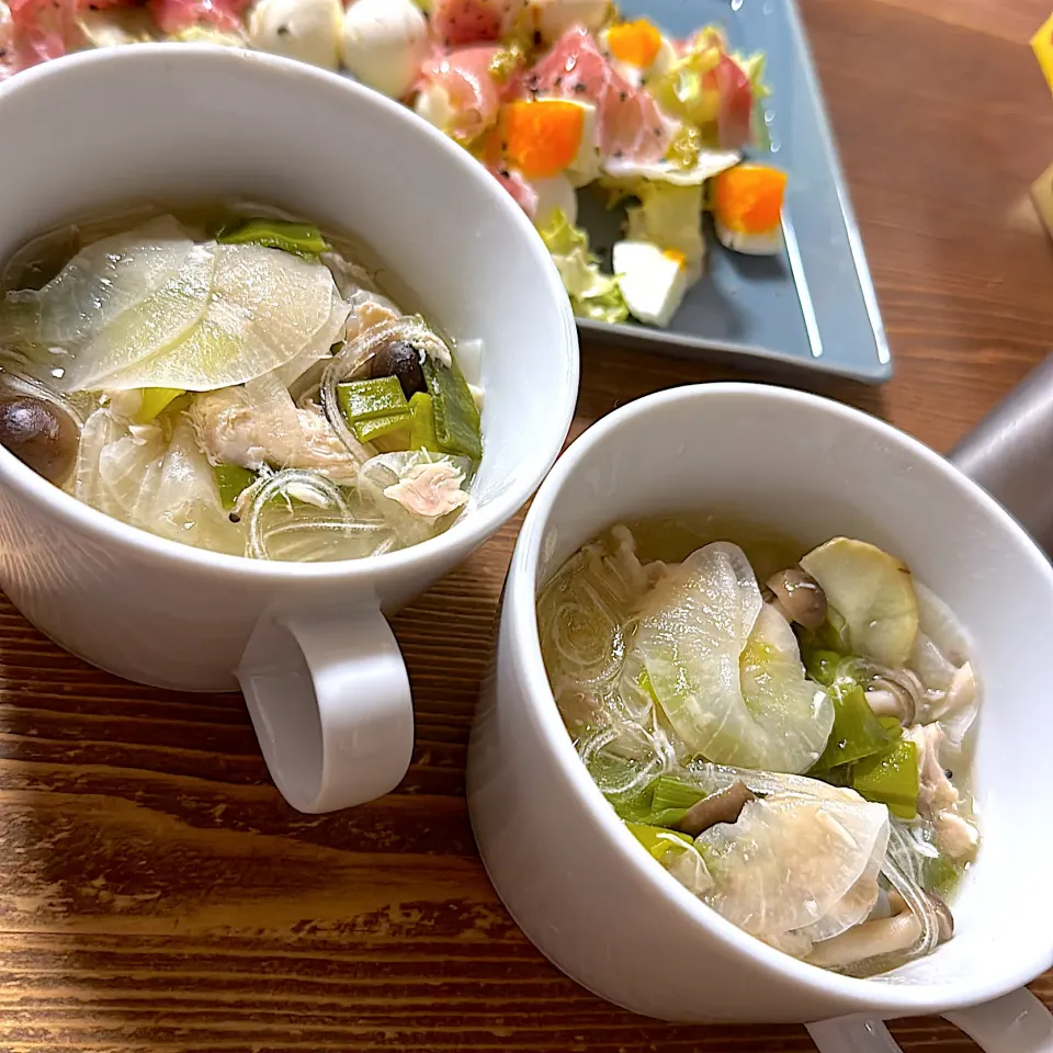 鶏手羽とくずきりのスープ|gohan♡さん