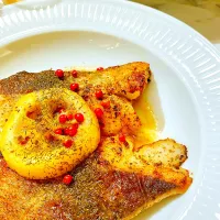 タラのレモンバター🍋ソテー|Yeluさん