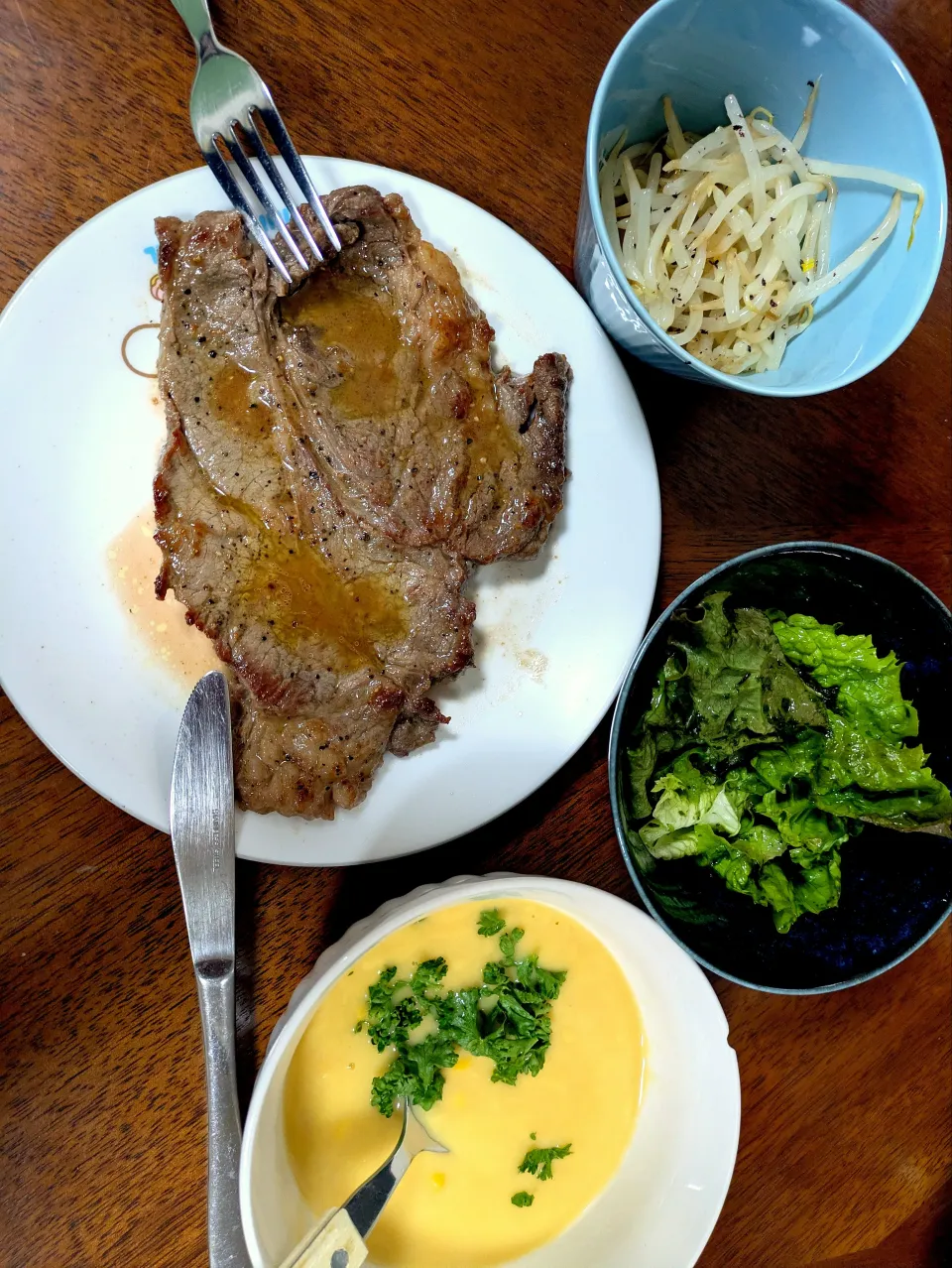 塩コショウでステーキ😋|jpsさん