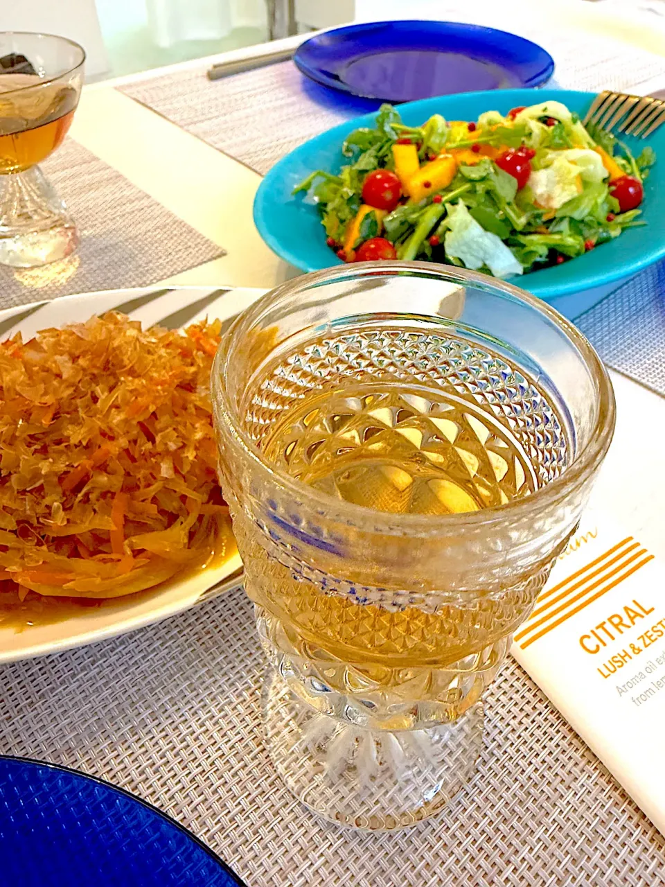 柿とルッコラサラダ・青パパイヤのきんぴら風|mitsuさん