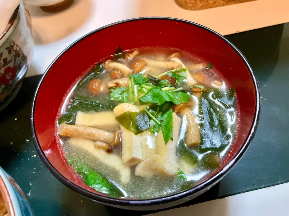 ナメコとお揚げさんとワカメのお味噌汁|Takeshi  Nagakiさん
