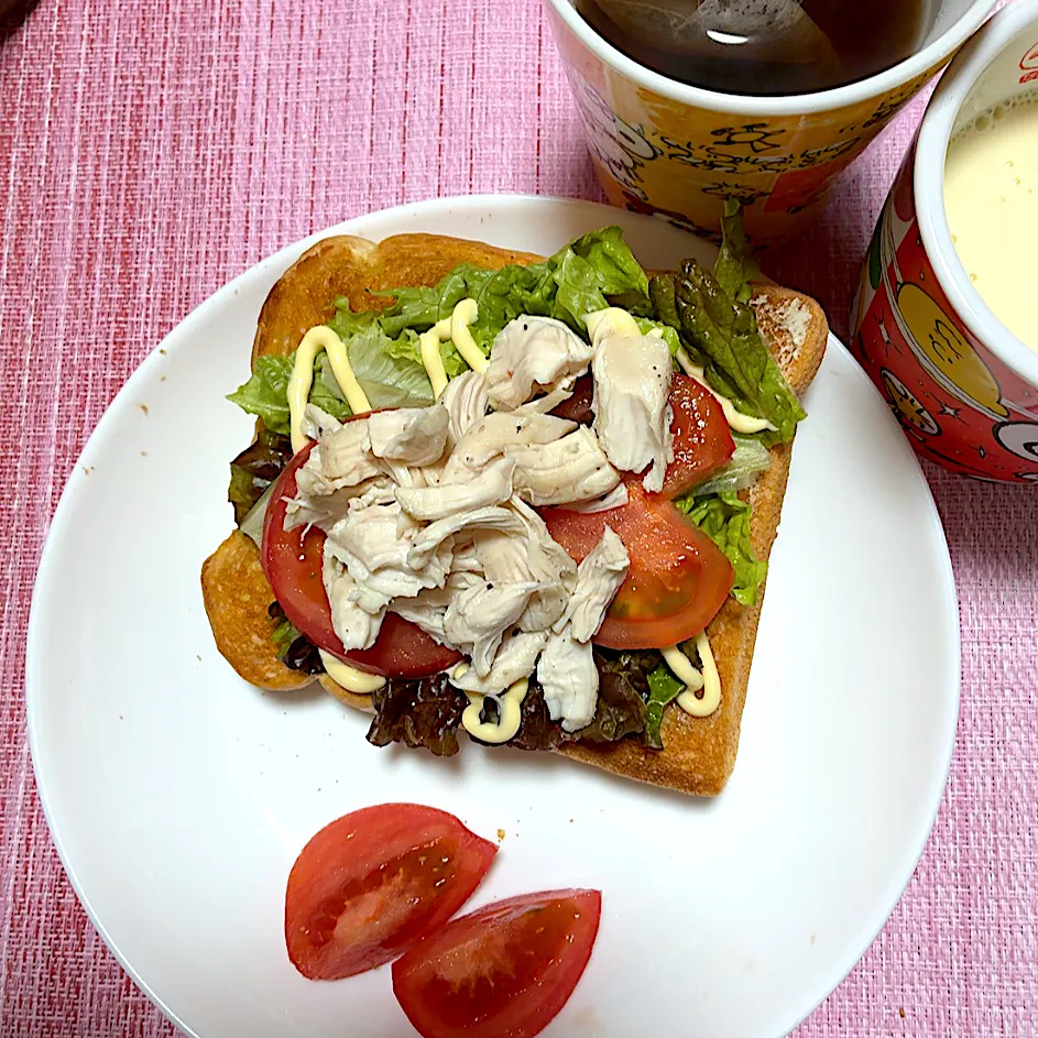 オープンサラダトースト|akkoさん