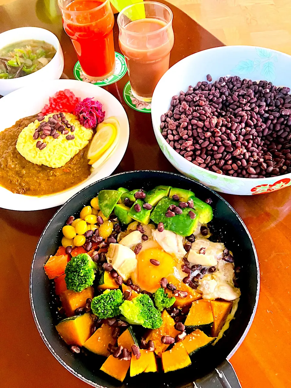 スキレットで蒸し野菜、たっぷりの蒸し小豆も入れたのでデトックス効果大^ ^|HAMI69さん