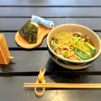 讃岐うどん　無農薬米おにぎり（梅しらす）|Hideyuki Takadaさん