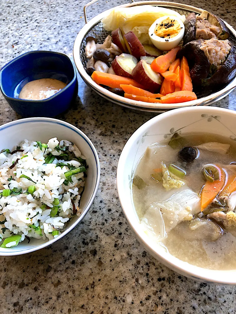 春菊菜飯&茄子ドッグ➕野菜蒸し🍆|ヨウコさん